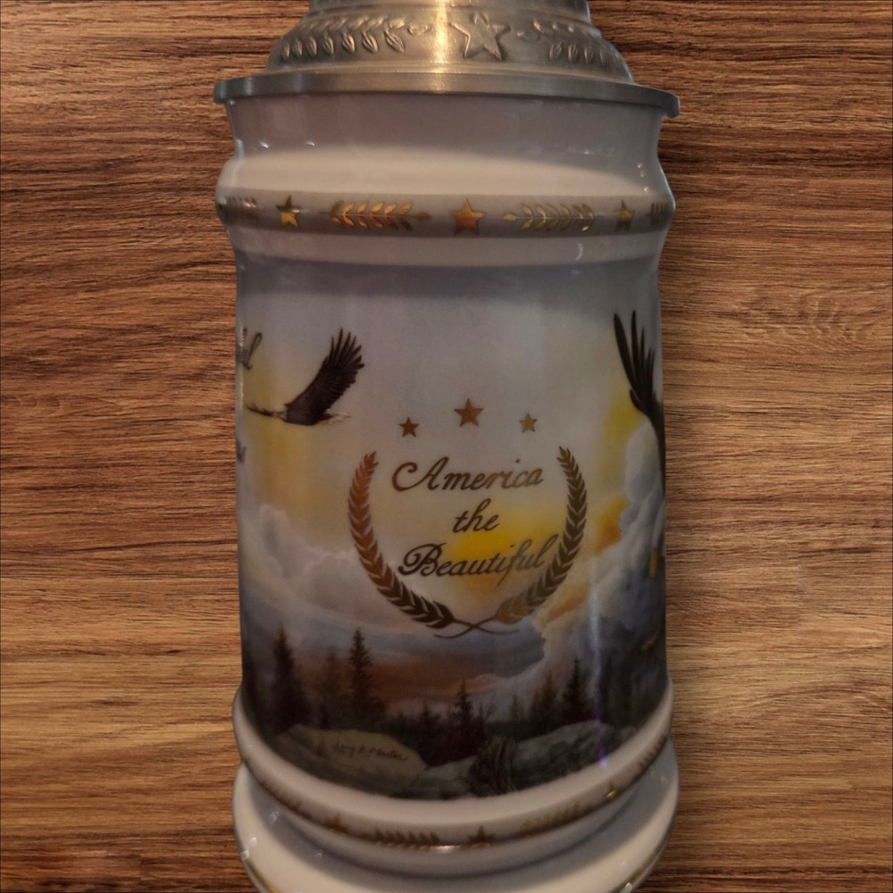 1999 Budweiser America The Beautiful Series "Spacious‎ Skies" Stein C1605